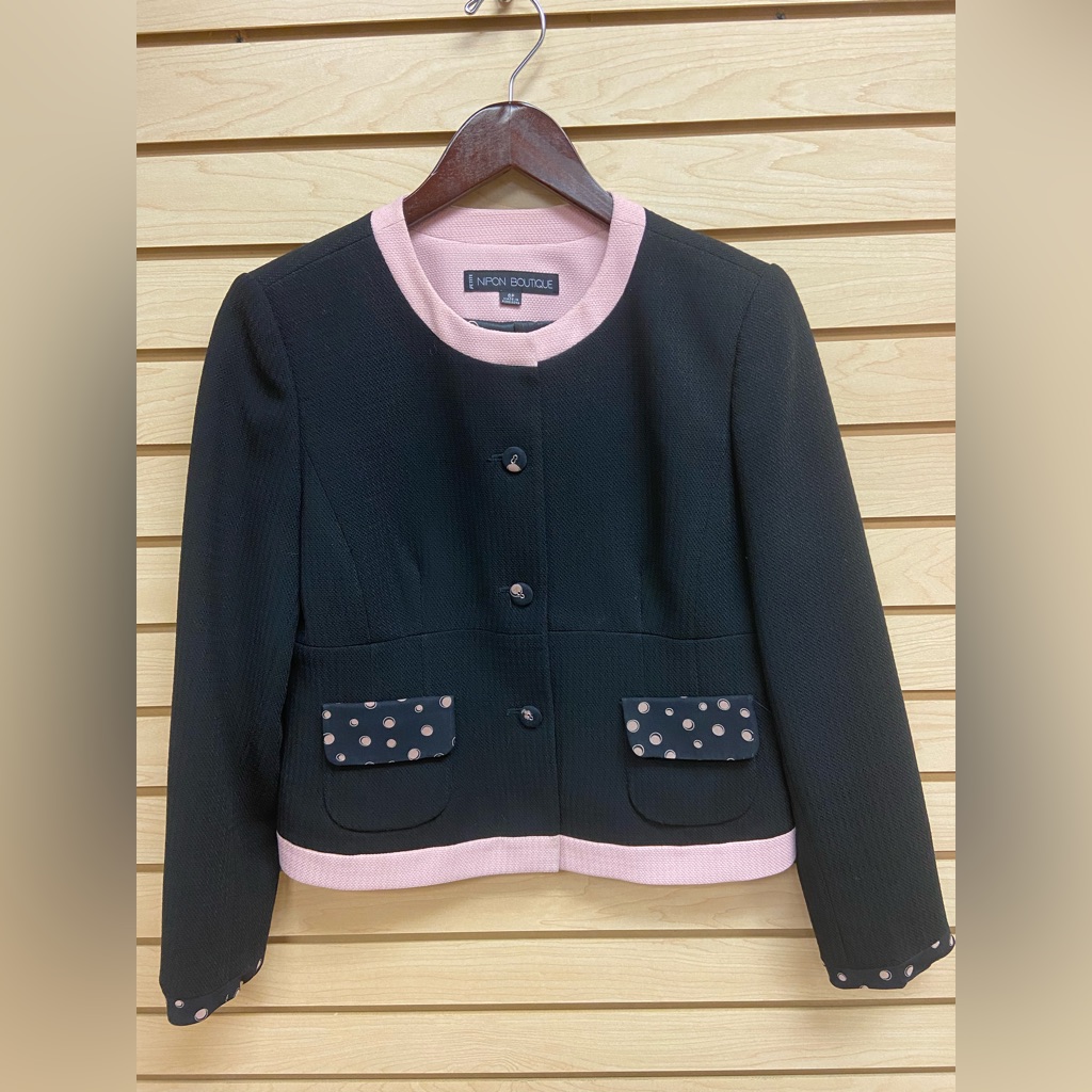 Nipon Boutique Elegant Rich Looking Blazer Size 8p